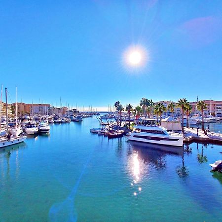 Port Frejus - Tout A Pied - Wifi - Clim Bagian luar foto
